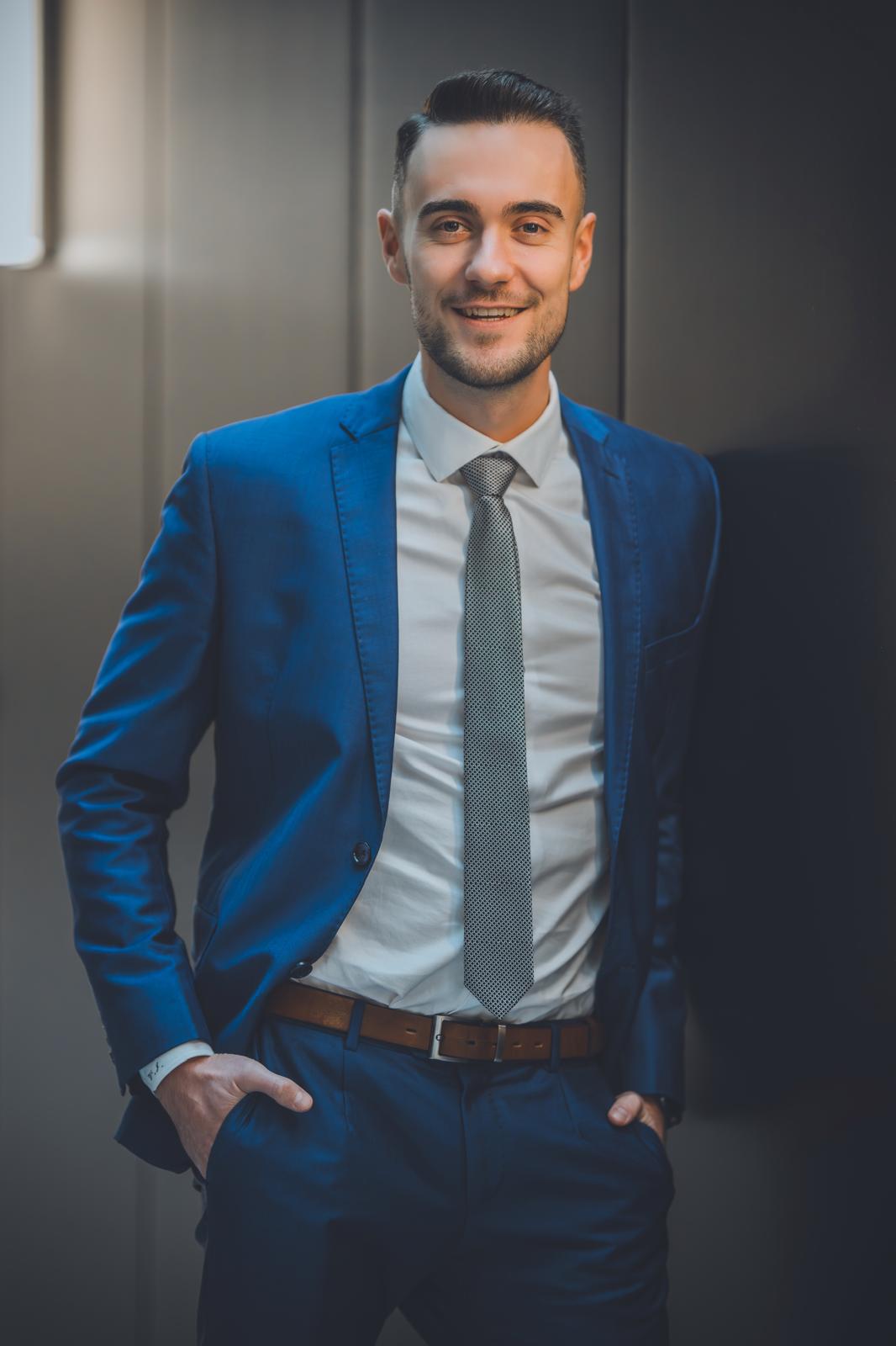 Vítězslav Jirucha, finanční poradce